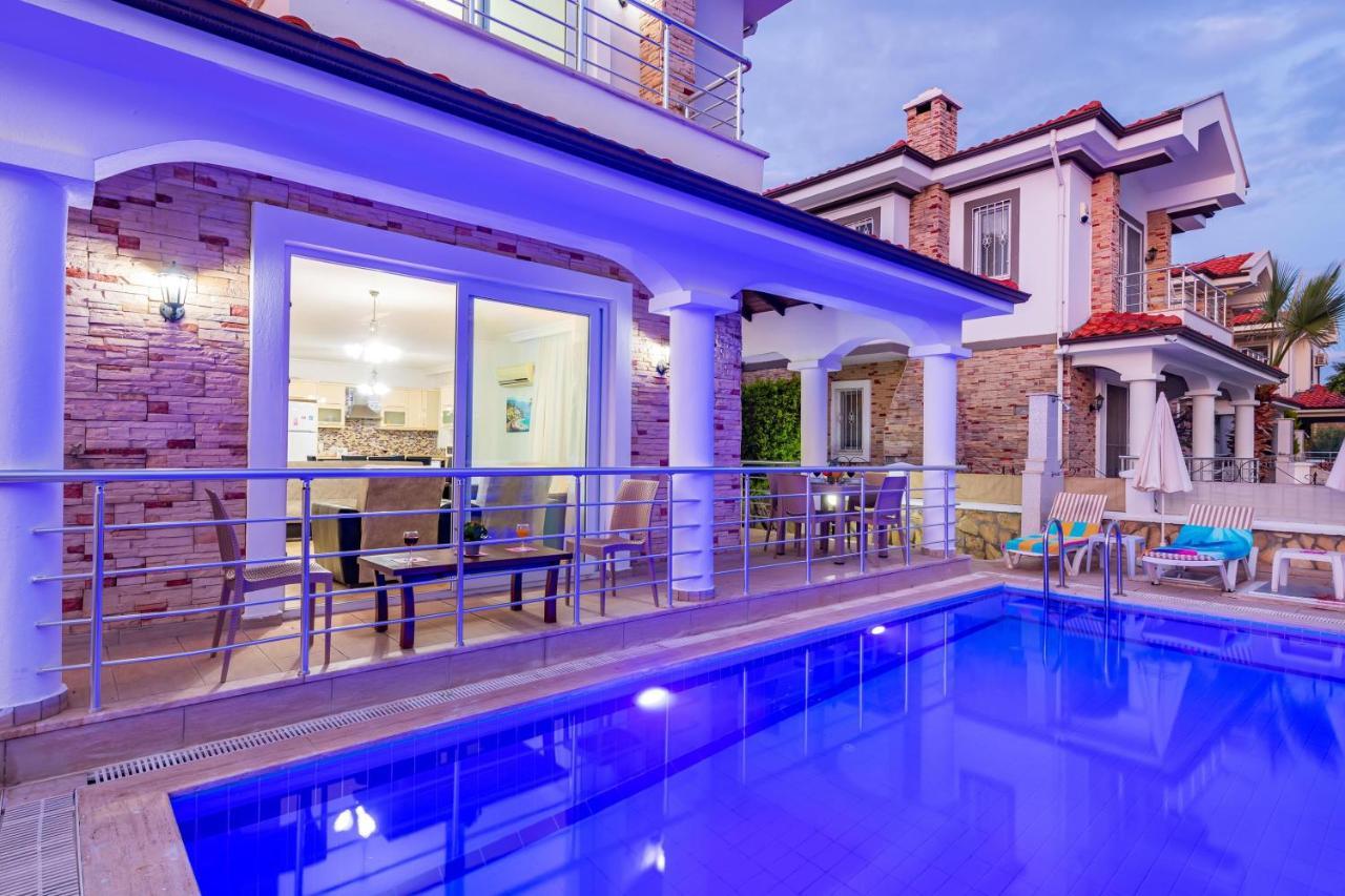 Villa Yasam Park - Luxury 8 Person - Fethiye Calis Beach 90Mt Exteriér fotografie